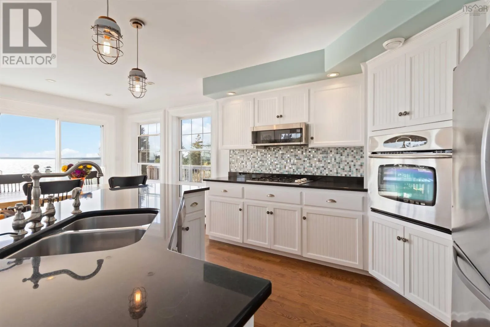 157 The Point Road