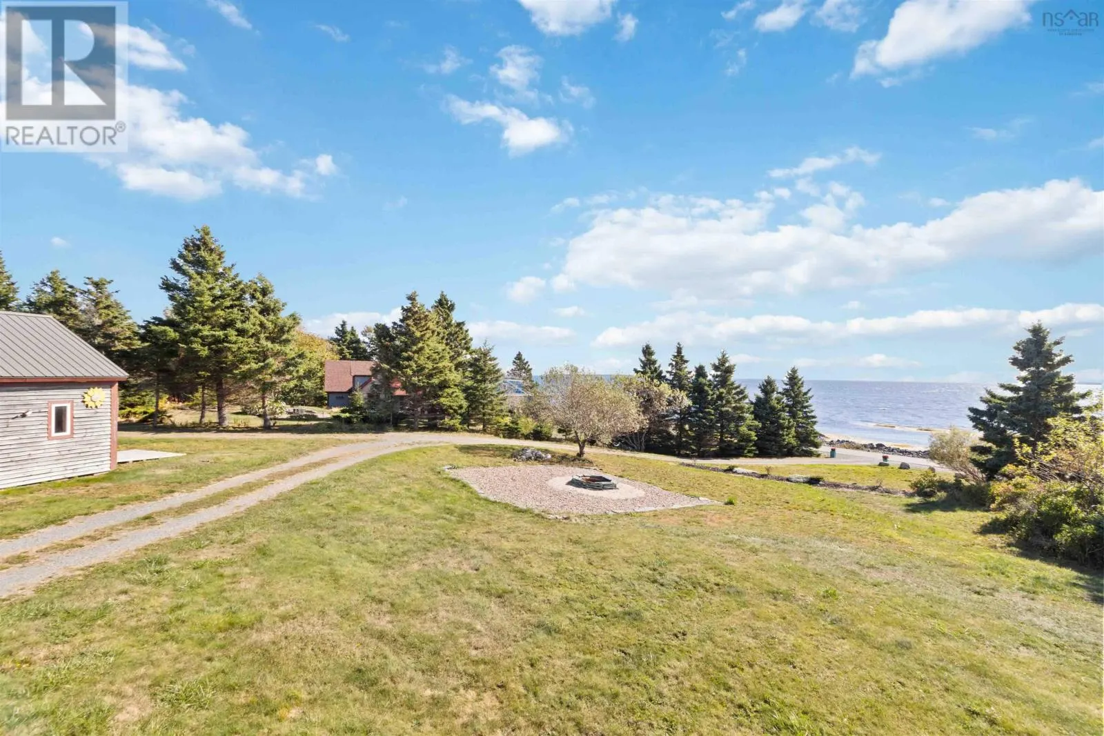 157 The Point Road