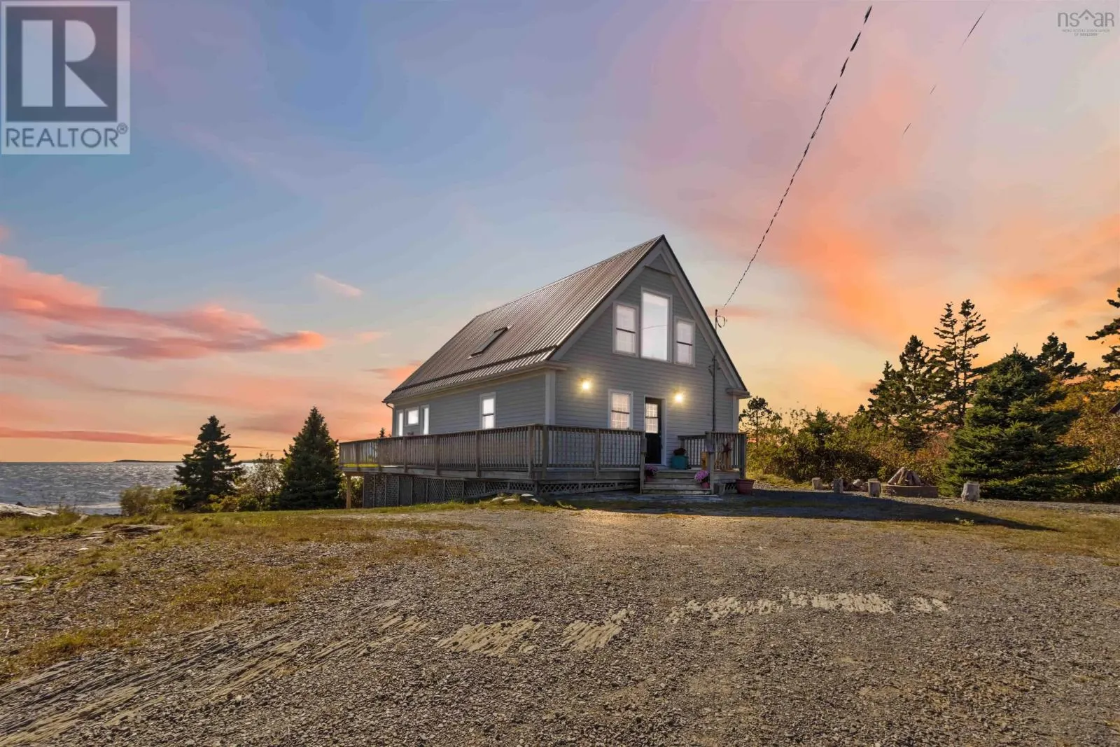 157 The Point Road