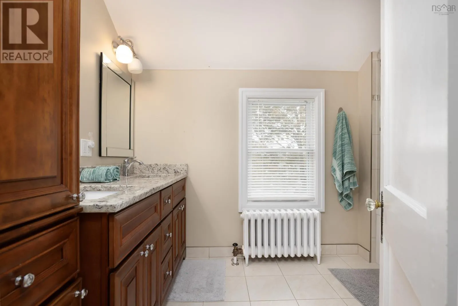 2420 Westmount Street