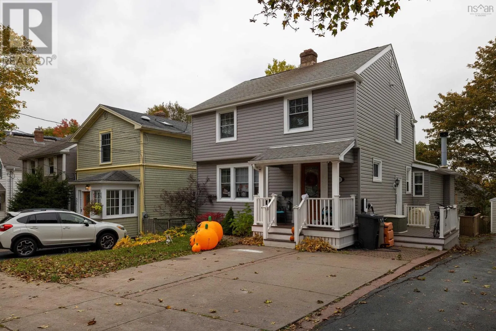 2420 Westmount Street