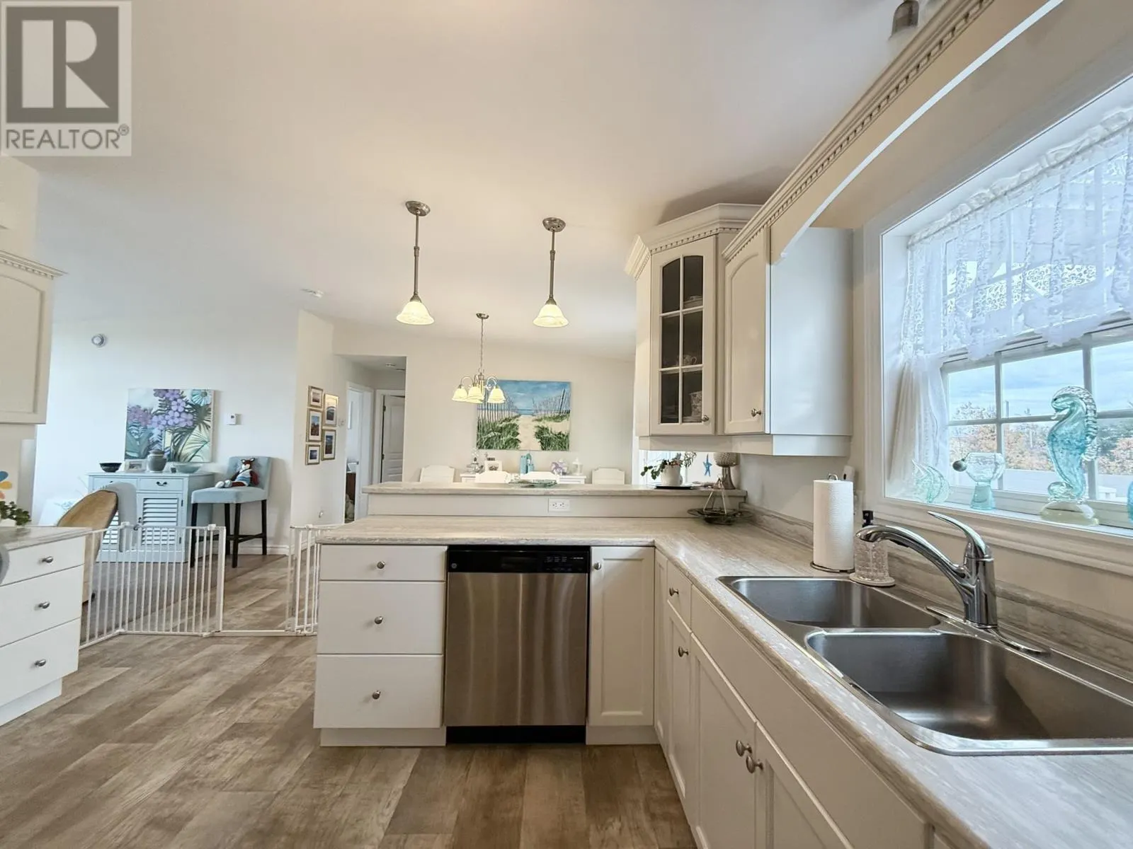 203 Dunes View Drive