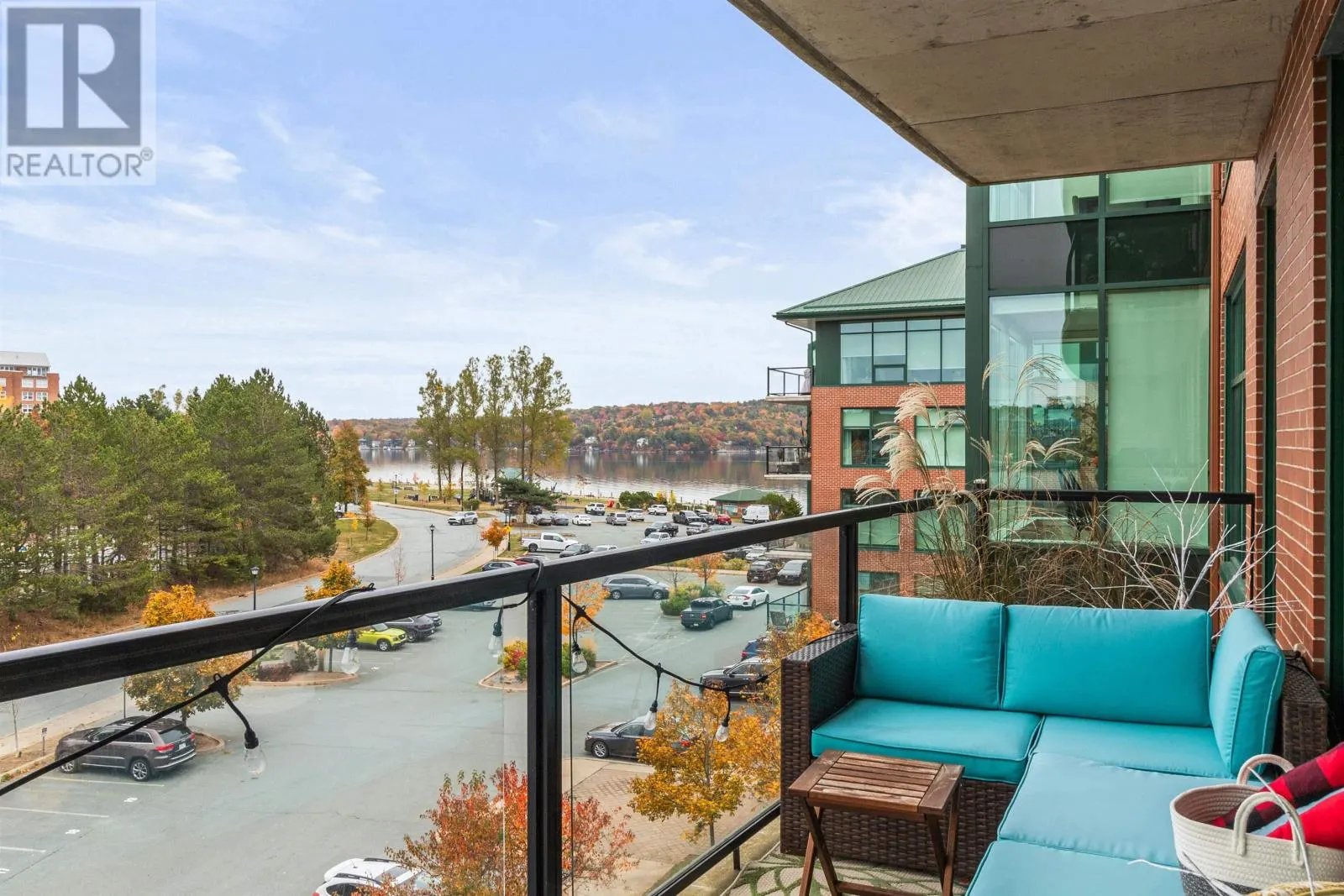 409 220 Waterfront Drive