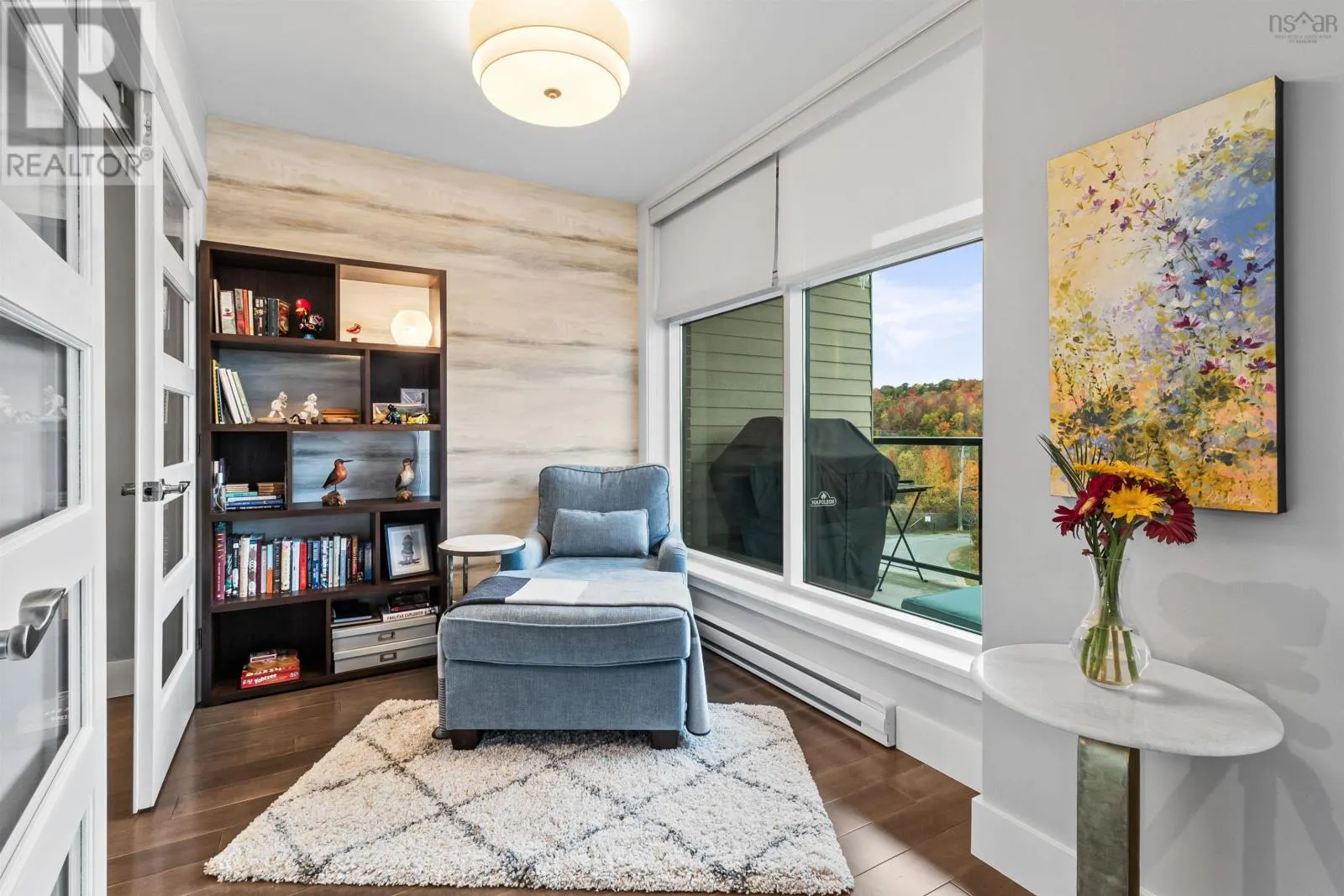 409 220 Waterfront Drive