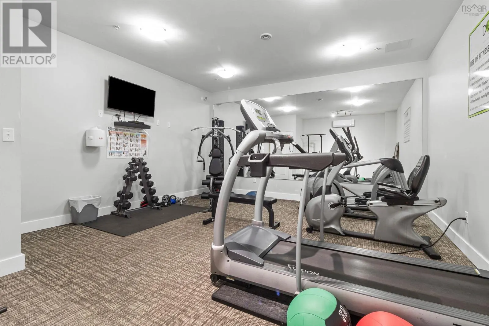 409 220 Waterfront Drive