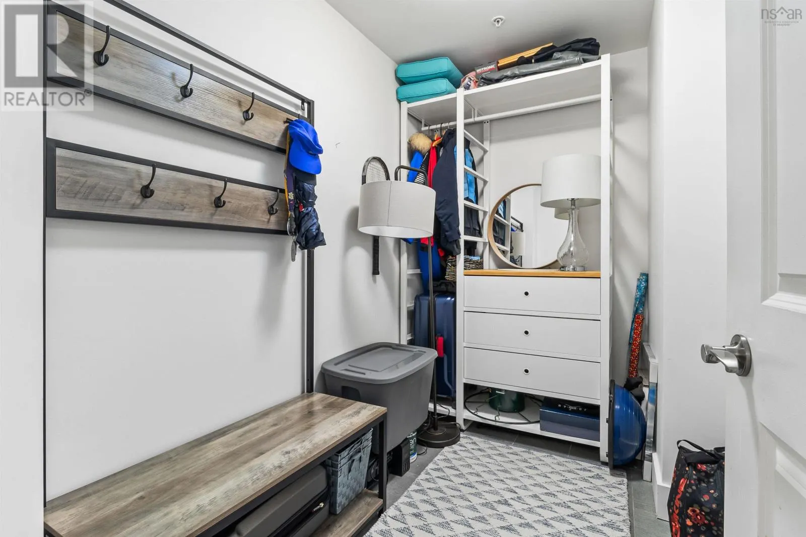 409 220 Waterfront Drive