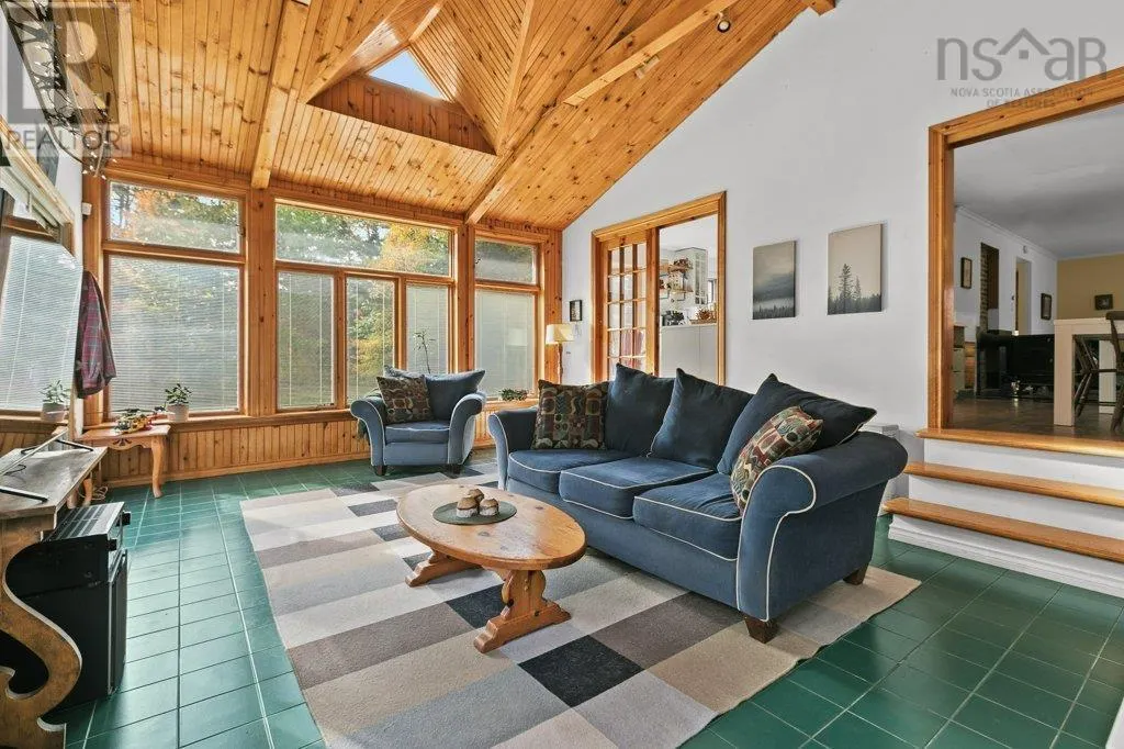 72 Conrads Road