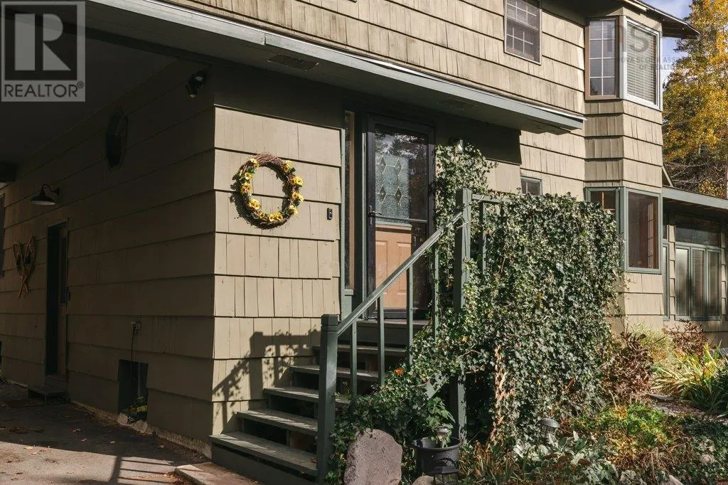 72 Conrads Road
