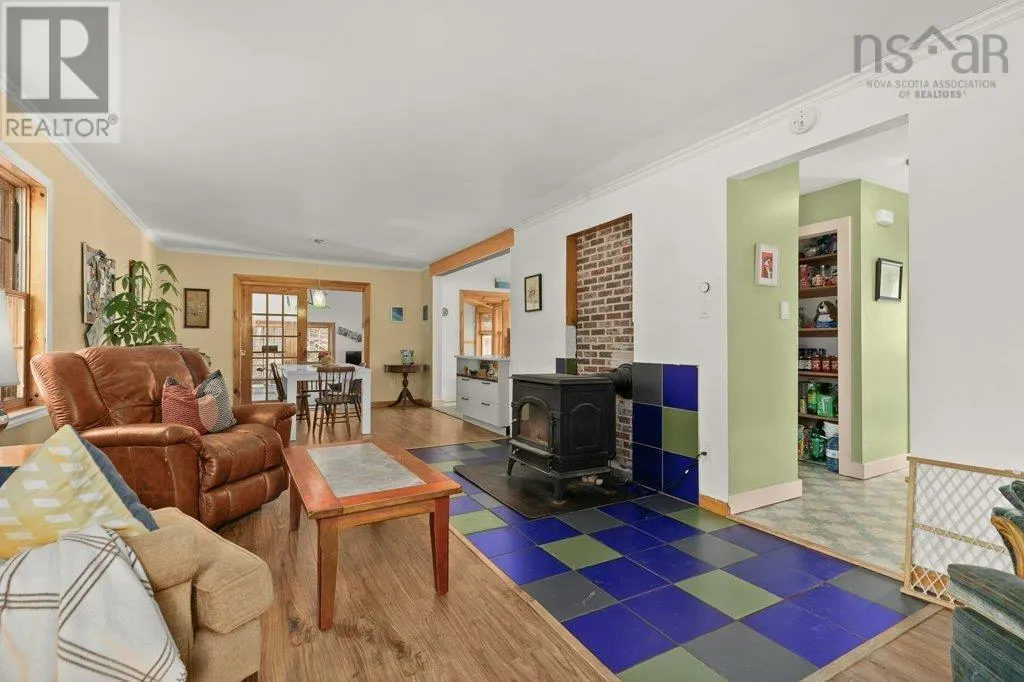 72 Conrads Road