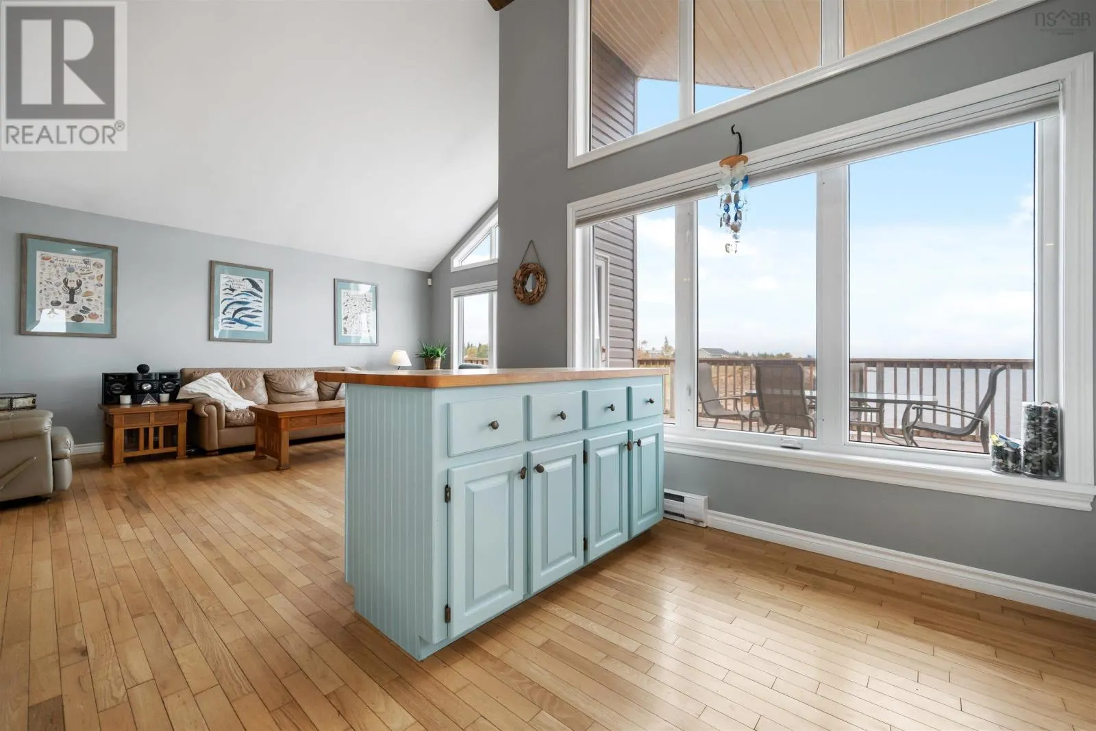63 Vista Del Mar Road
