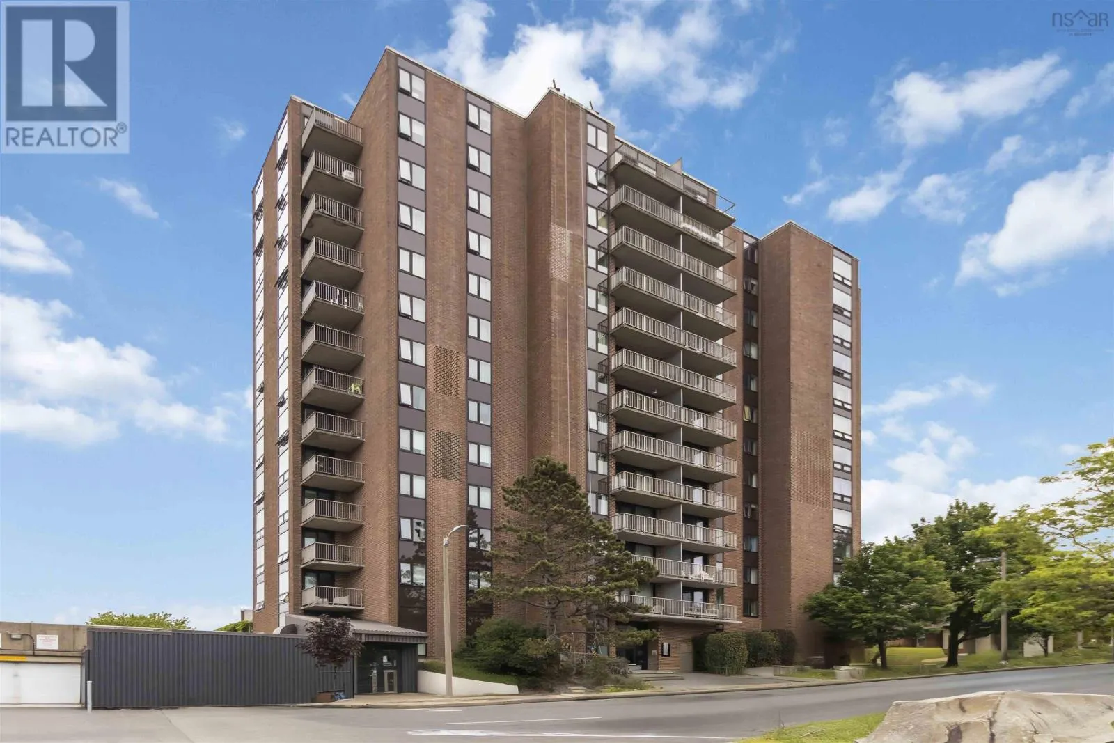 406 5572 Northridge Road