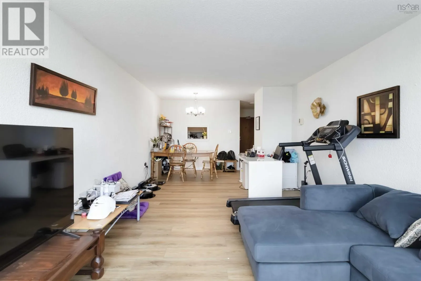 406 5572 Northridge Road