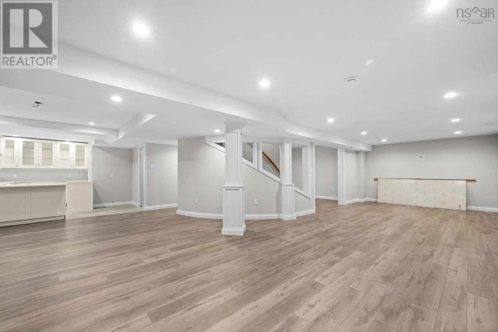 916 Young Avenue