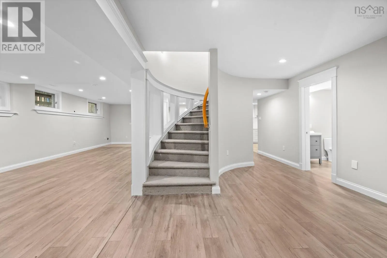 916 Young Avenue