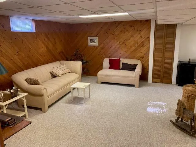 80 Sterling Avenue