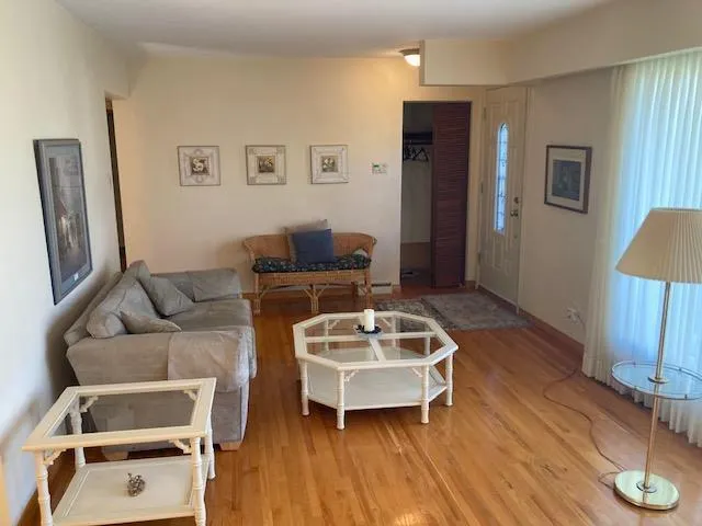 80 Sterling Avenue