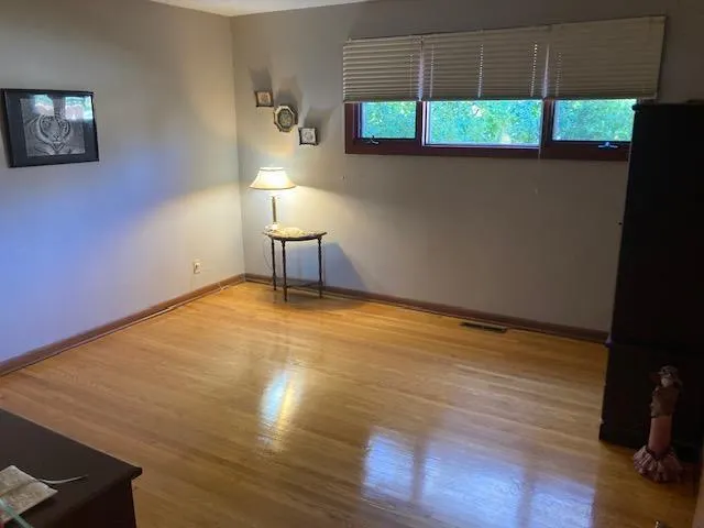 80 Sterling Avenue