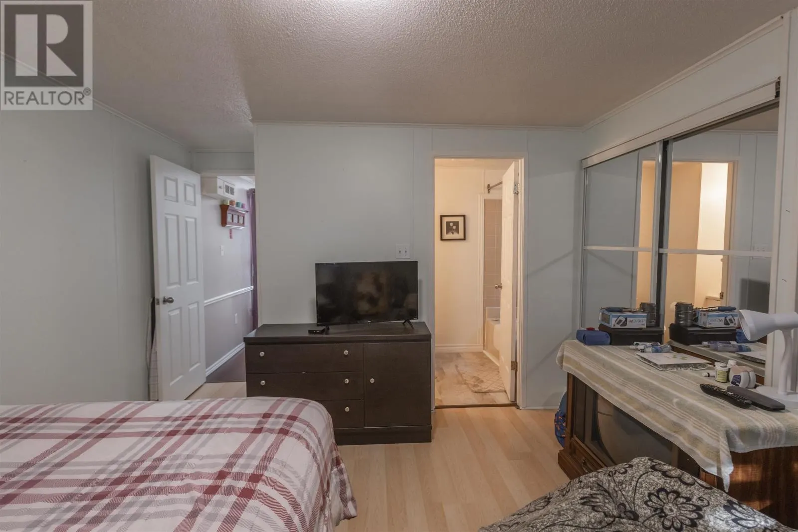 114 Mariner Drive