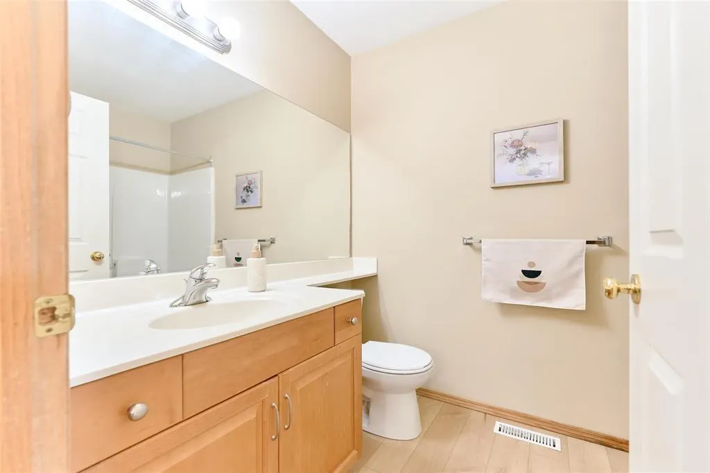 62 Calderwood Bay