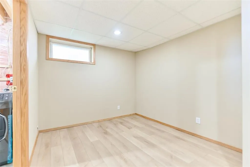 62 Calderwood Bay