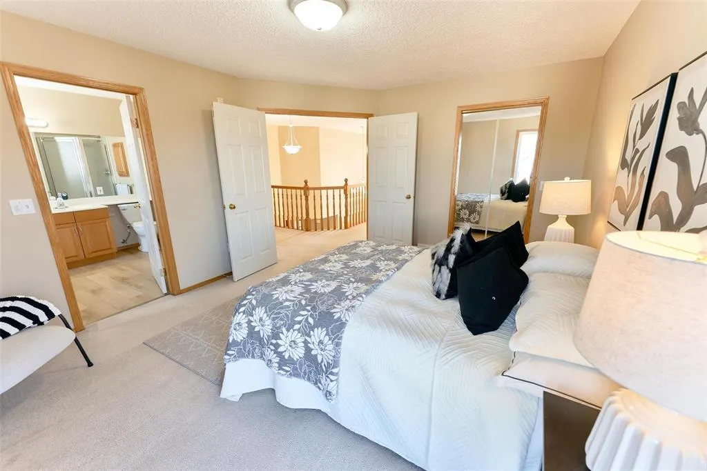 62 Calderwood Bay