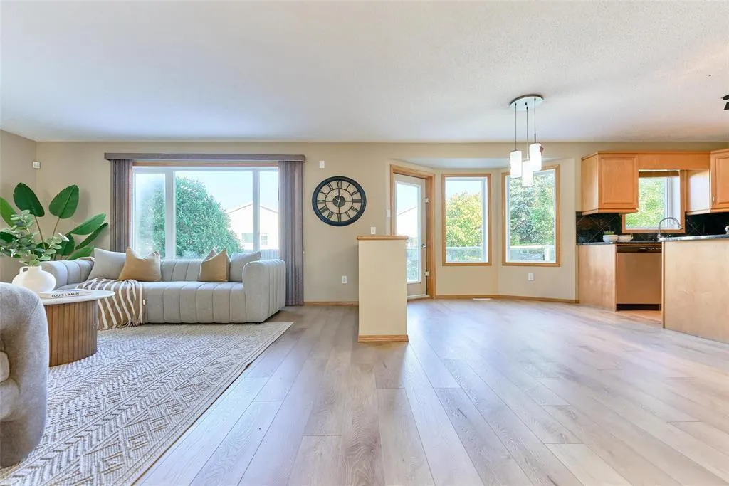 62 Calderwood Bay