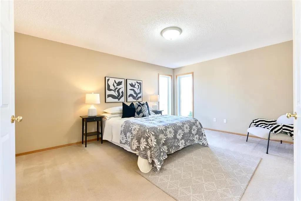 62 Calderwood Bay