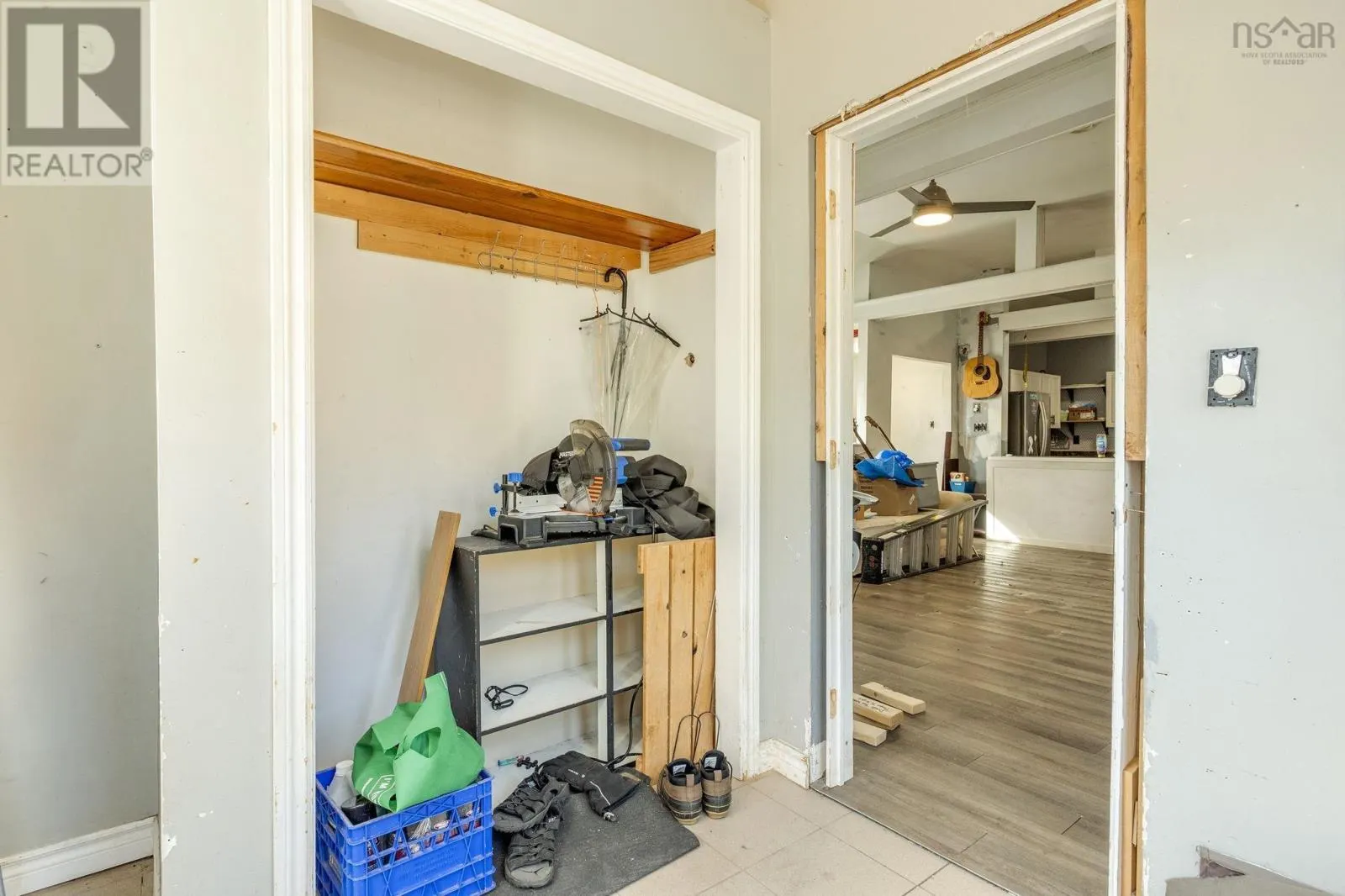 1119 Neily Crescent