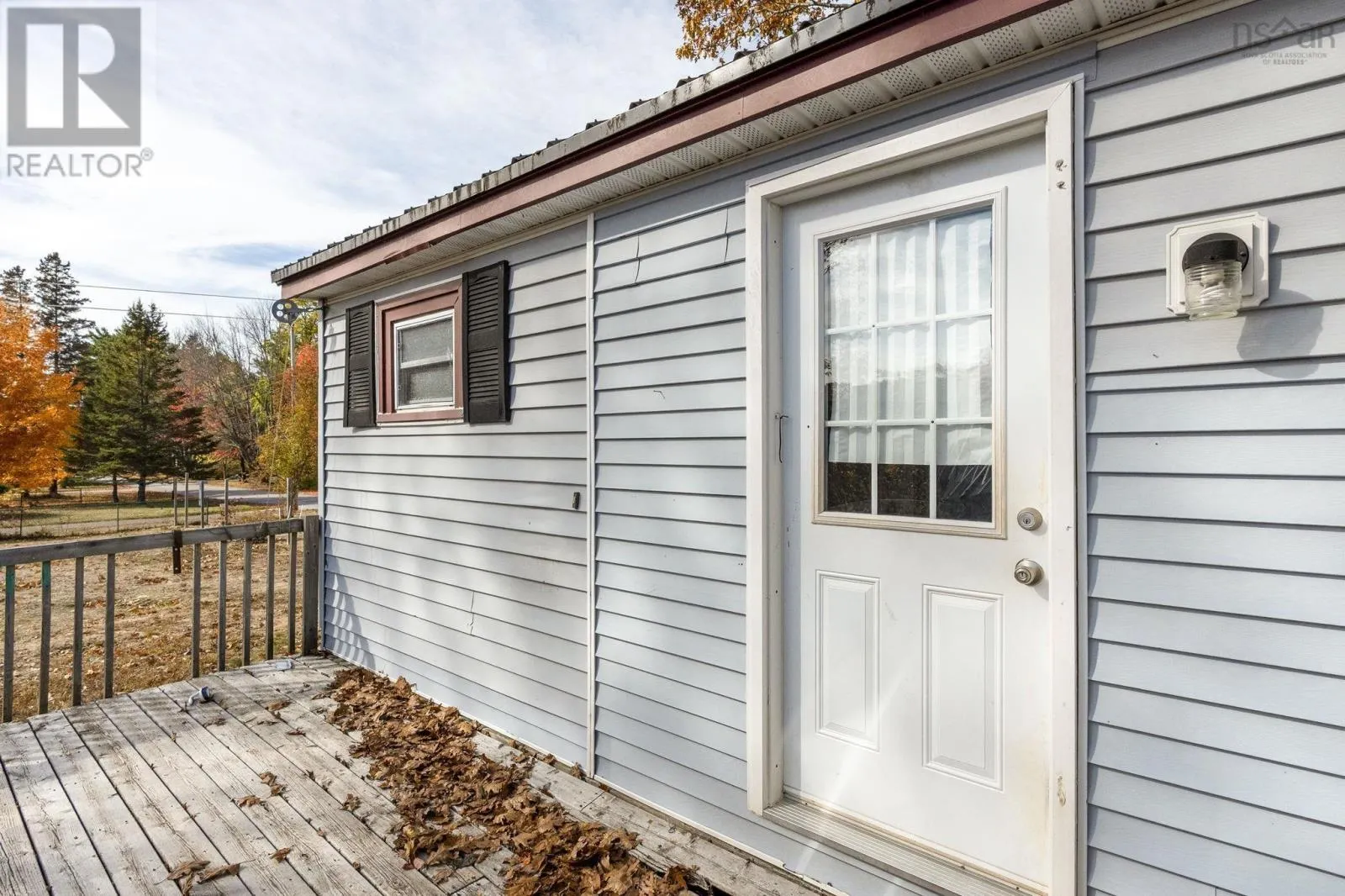1119 Neily Crescent