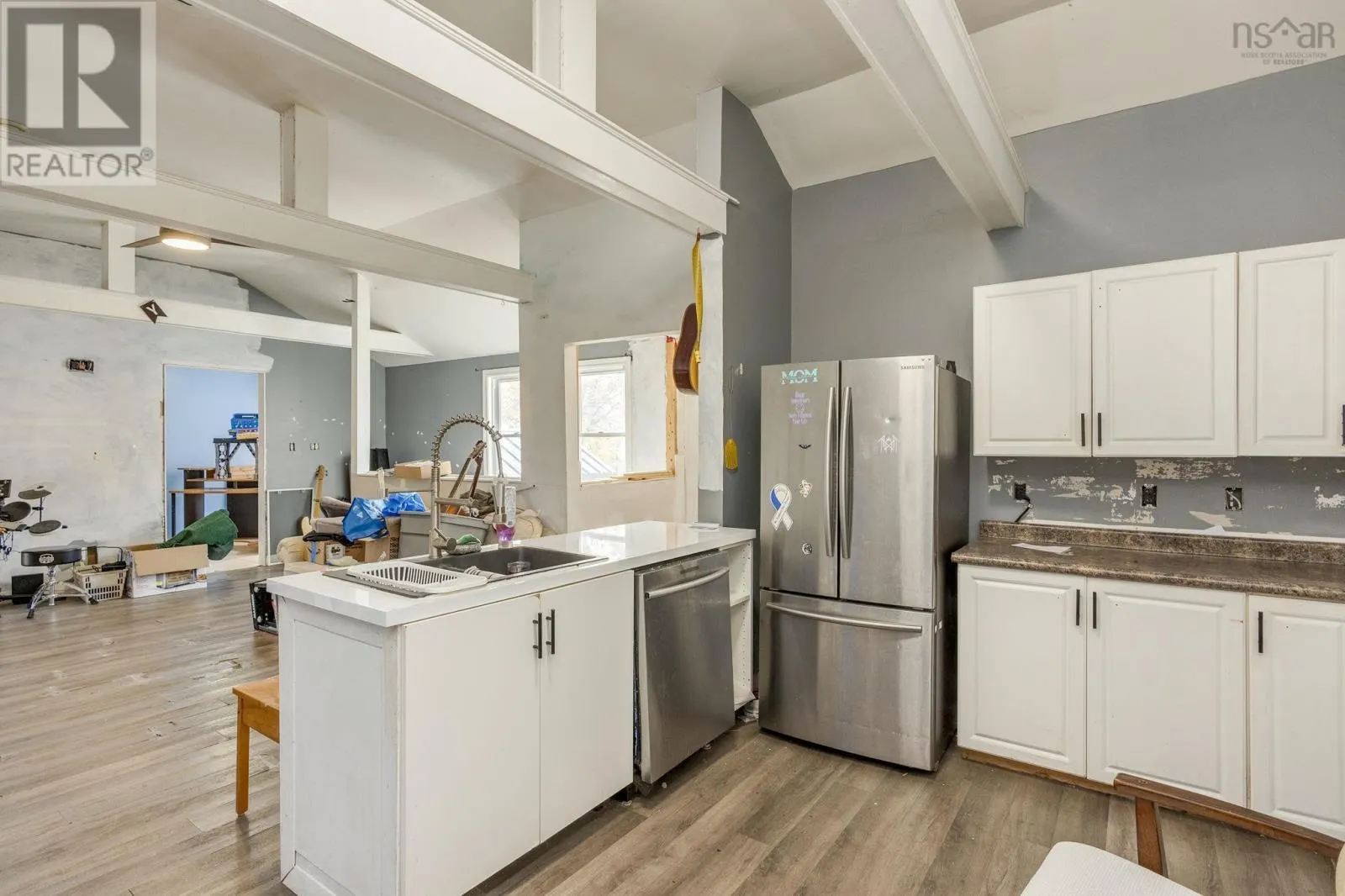 1119 Neily Crescent