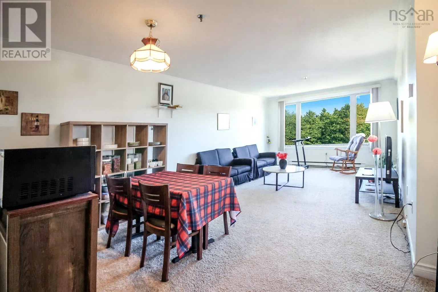 410 64 Cumberland Drive