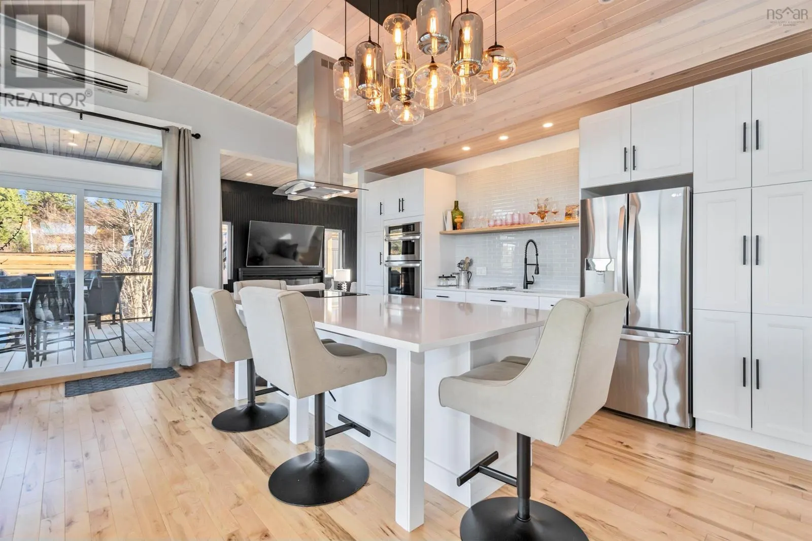 693 Masons Beach Road