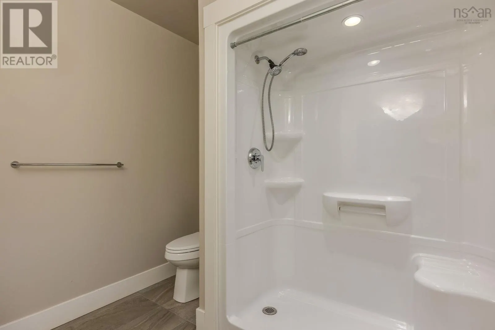 504 267 Gary Martin Drive