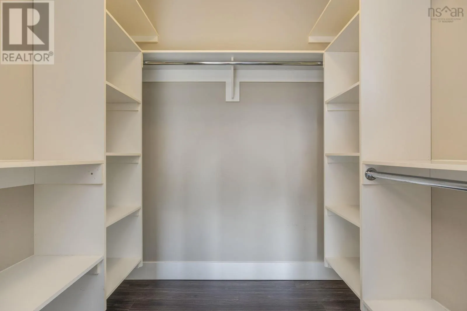 504 267 Gary Martin Drive