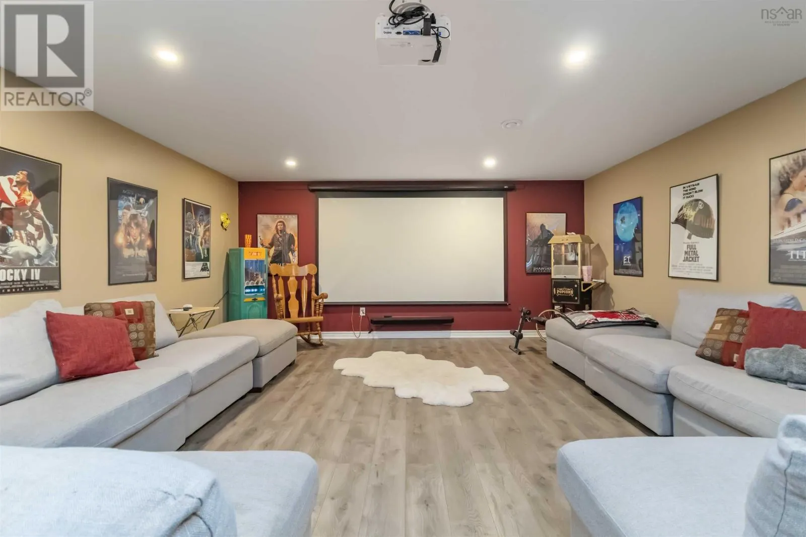 359 Seligs Road