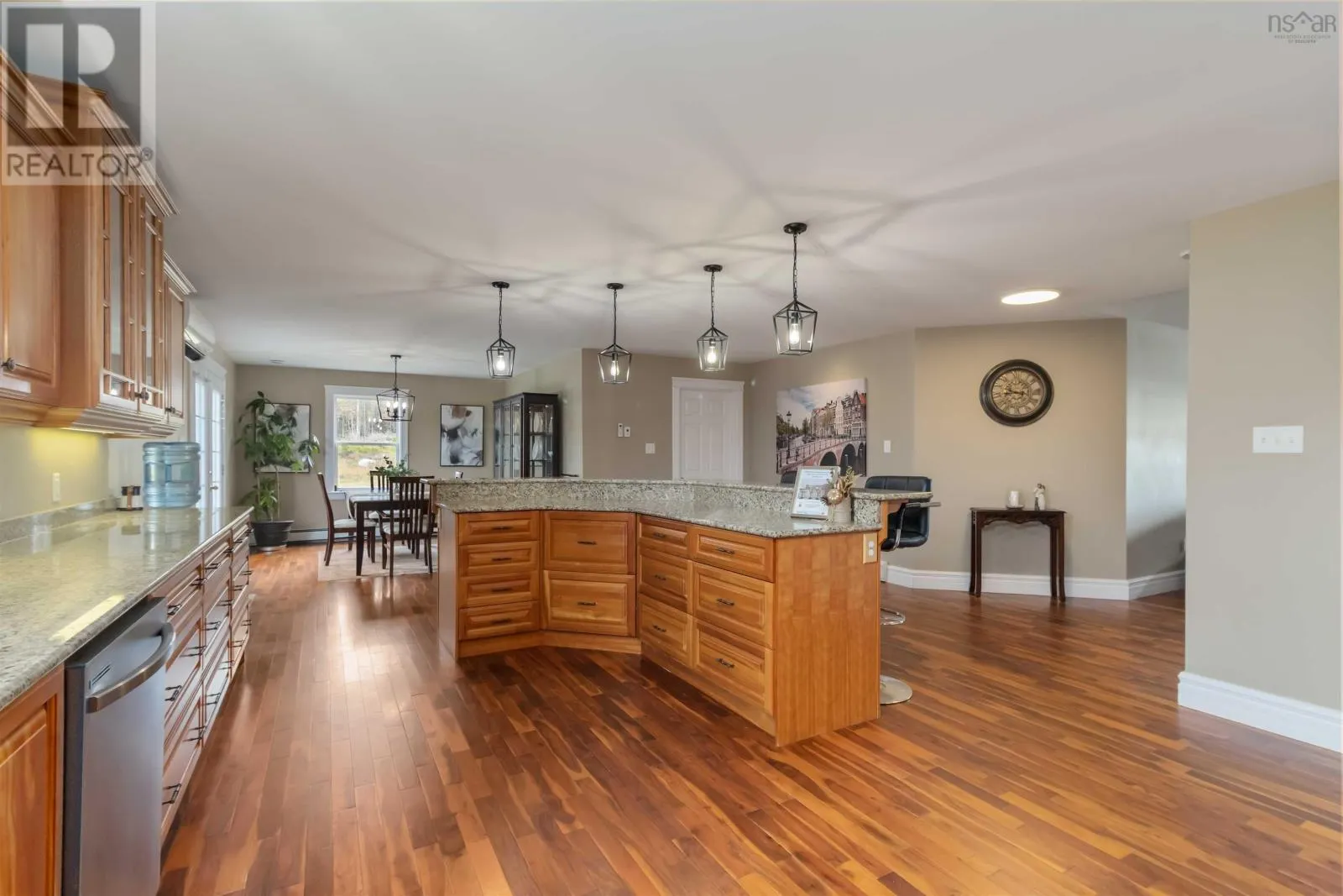 359 Seligs Road