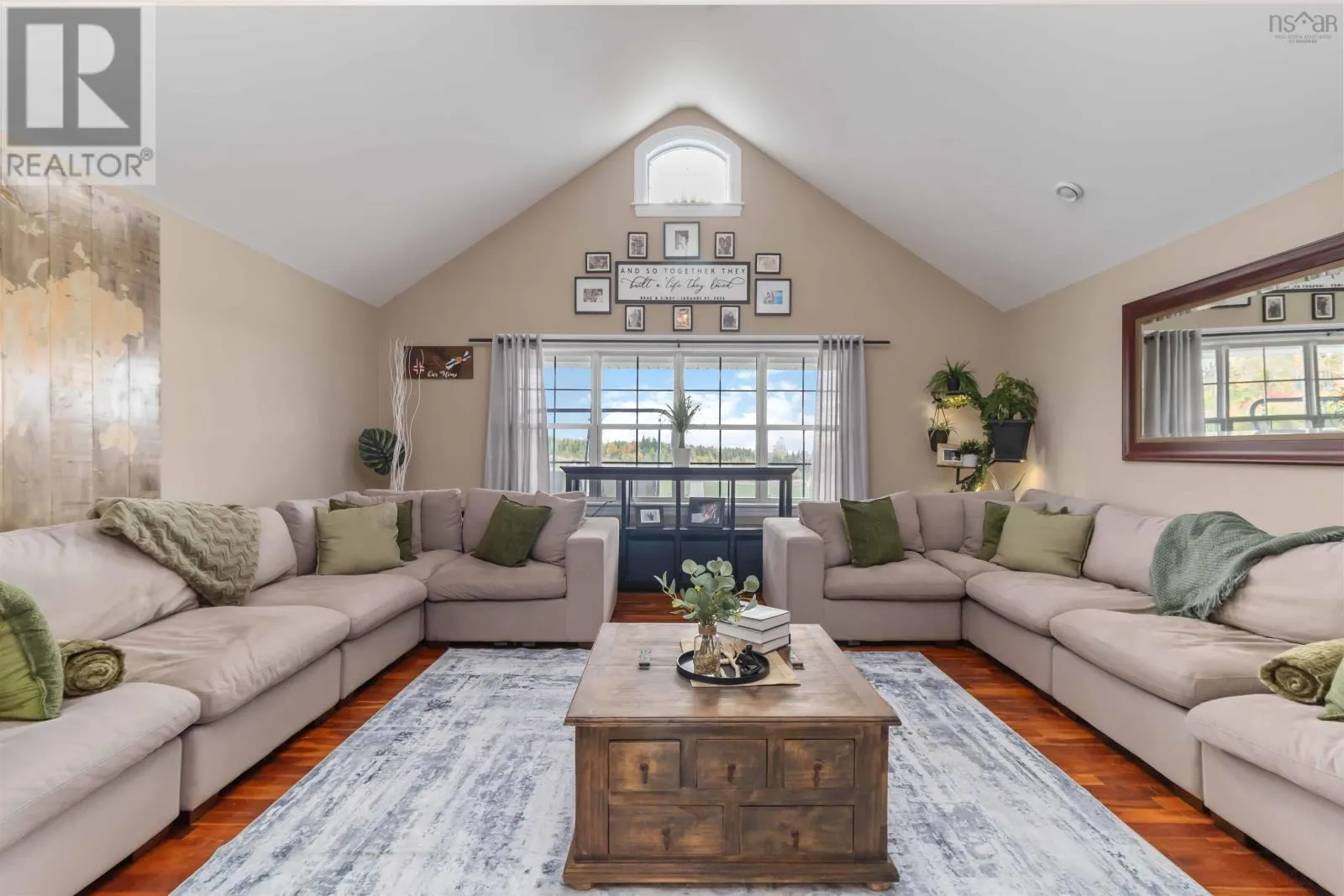 359 Seligs Road