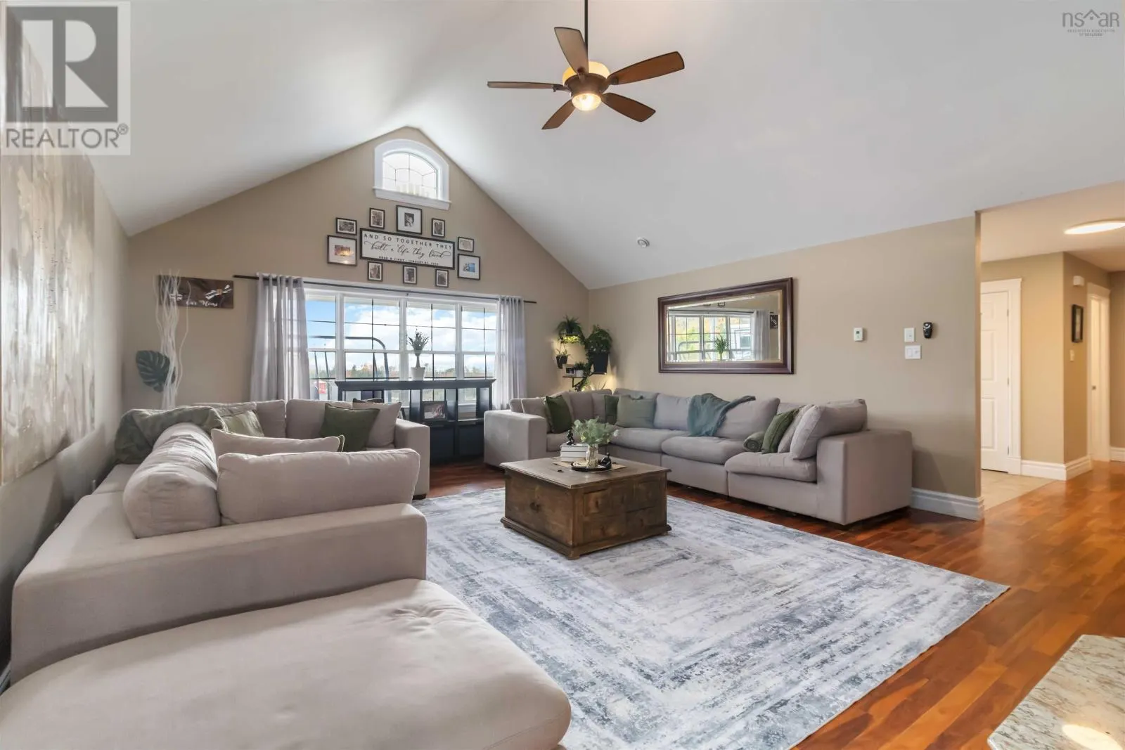 359 Seligs Road
