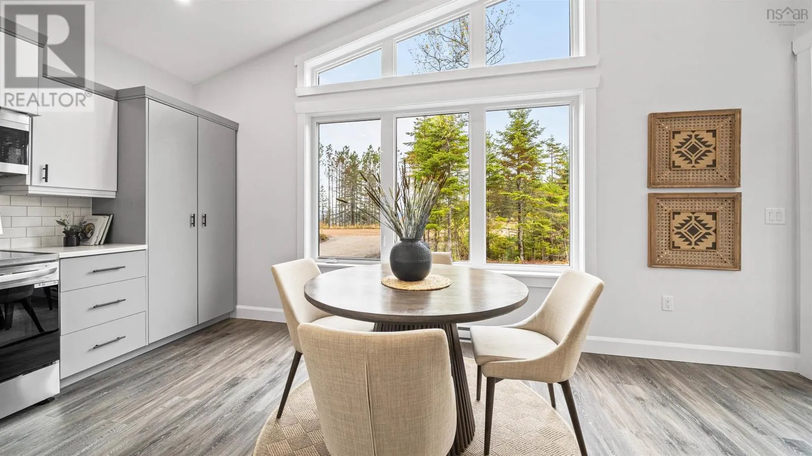 72 Chisholm Road