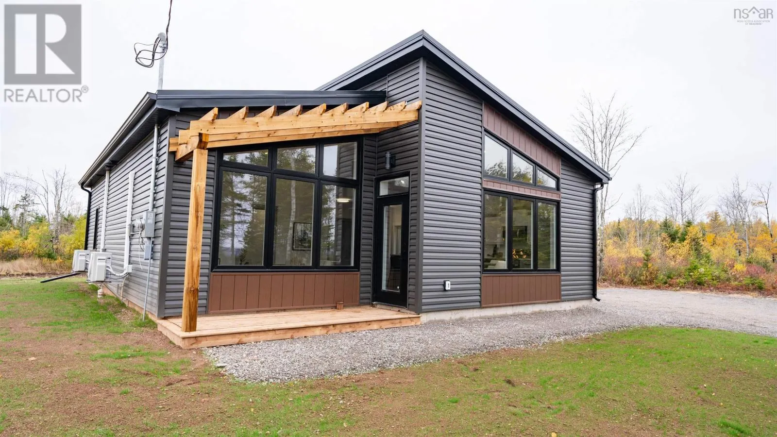72 Chisholm Road