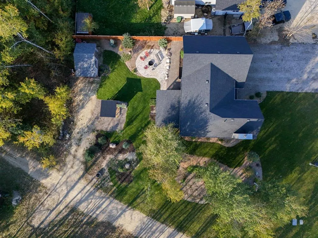 8 Ravenhill Drive