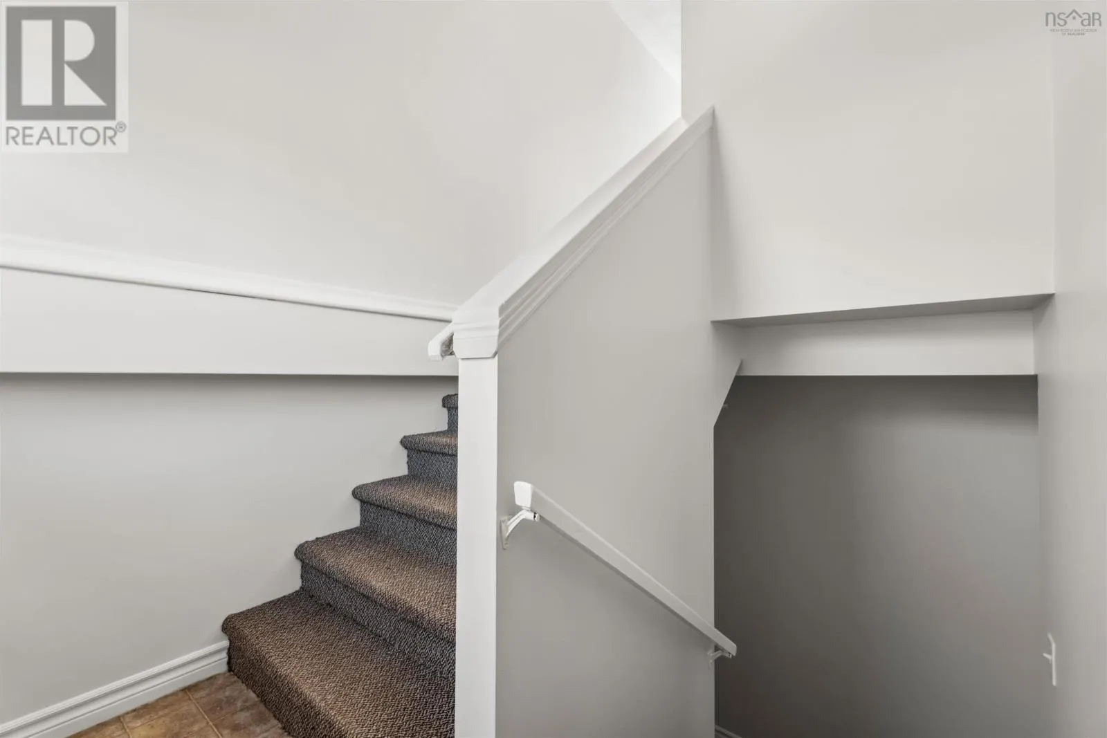 1123/1125 Andringa Drive