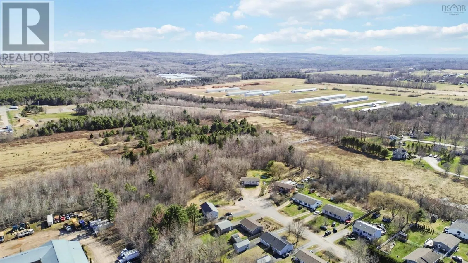 1123/1125 Andringa Drive