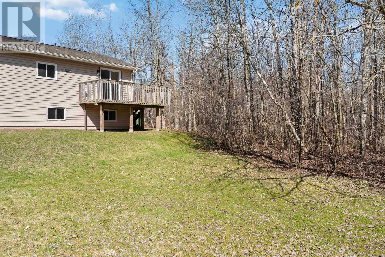 1123/1125 Andringa Drive