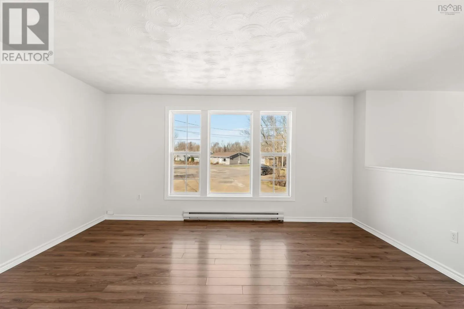 1123/1125 Andringa Drive