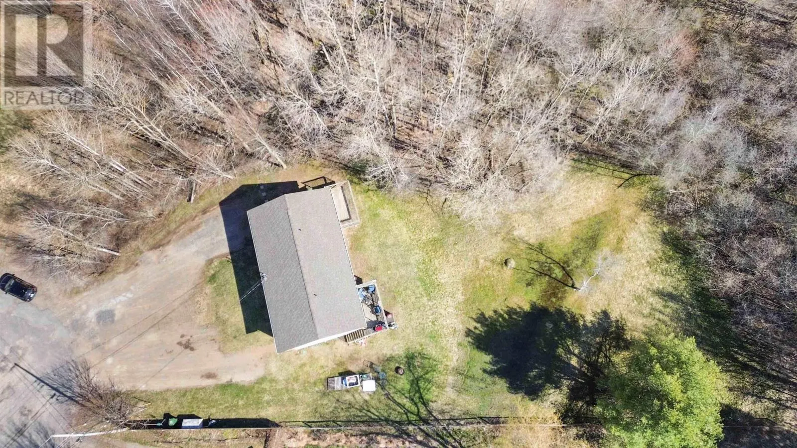 1123/1125 Andringa Drive