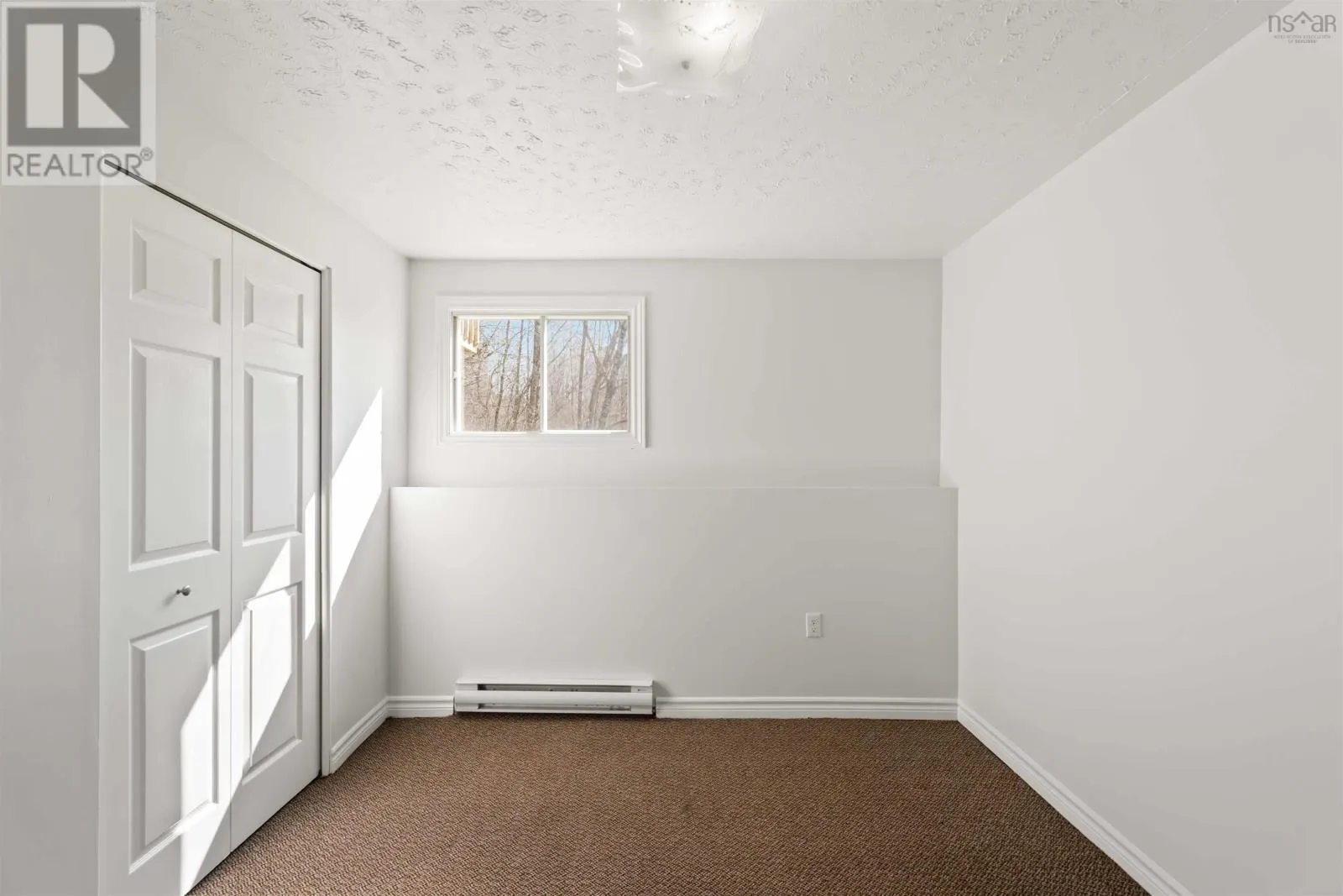 1123/1125 Andringa Drive