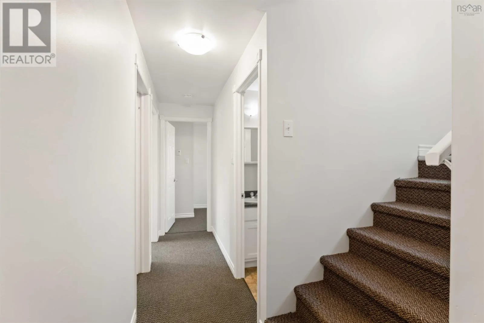 1123/1125 Andringa Drive