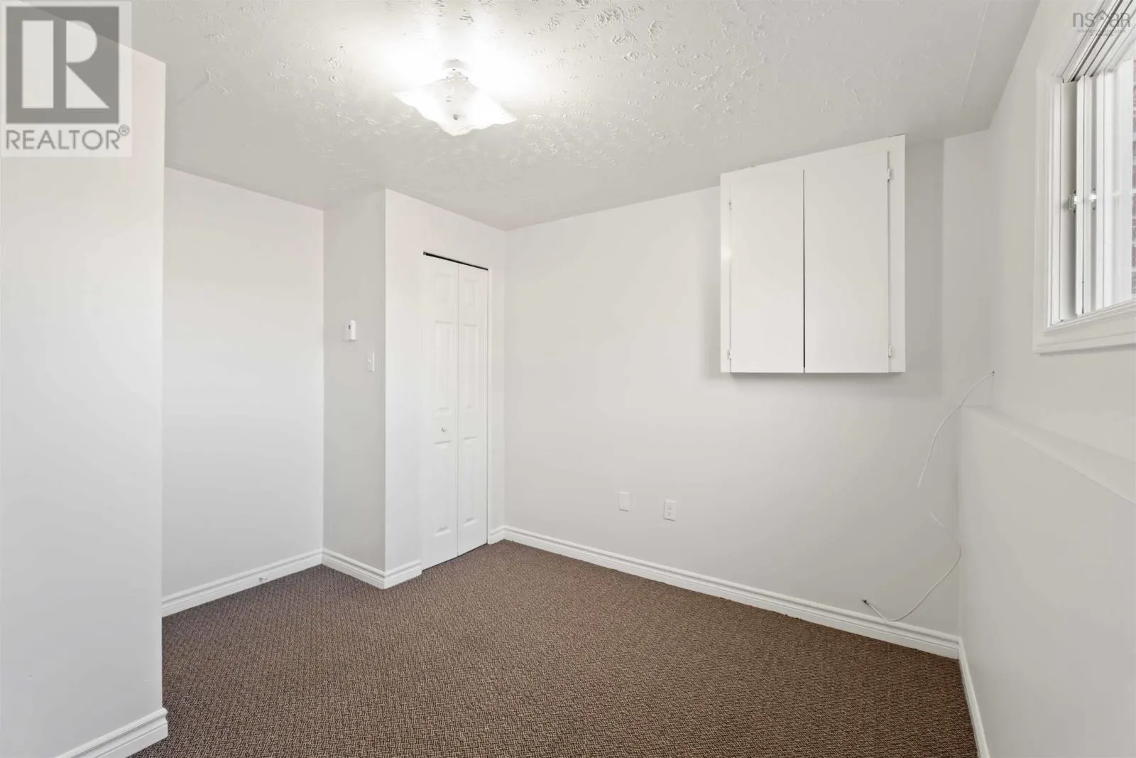 1123/1125 Andringa Drive