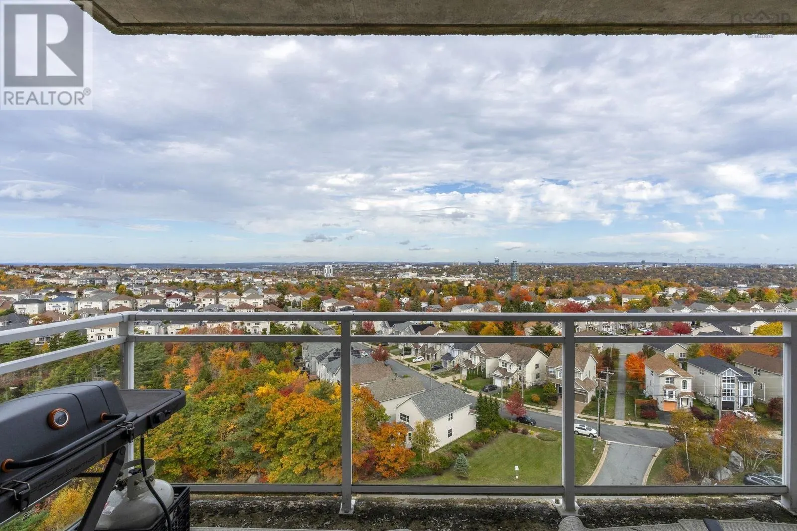 1113 60 Walter Havill Drive